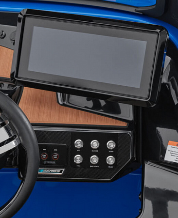 Катер Yamaha 222XD